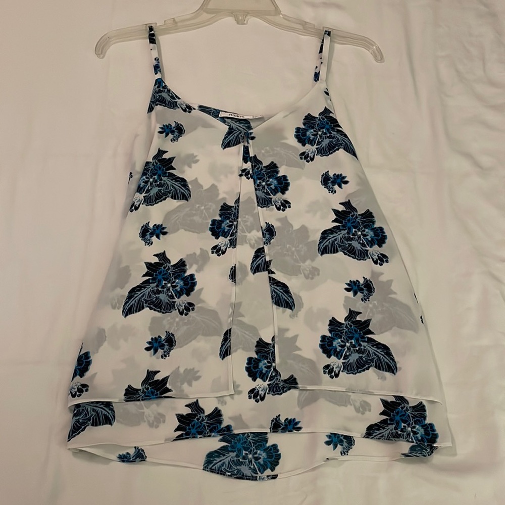 Floral tank